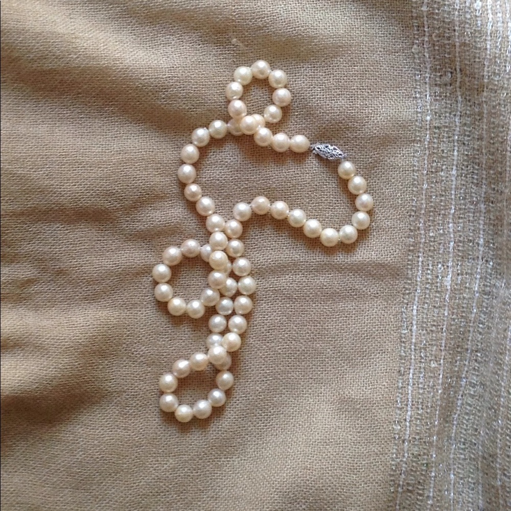 Beautiful Antique Pearl Necklace